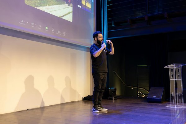 What strategies can be employed for effective market segmentation?